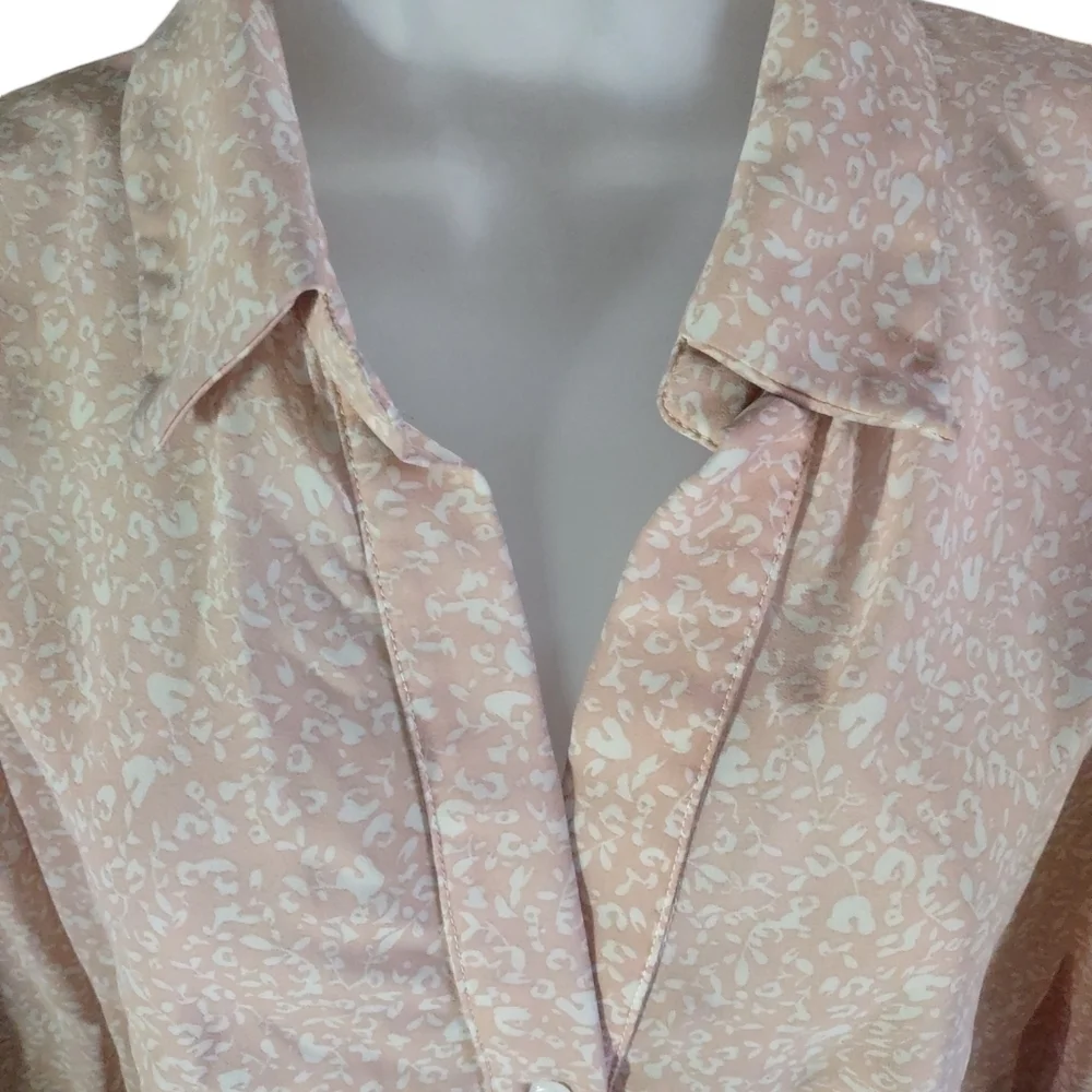 Blush by BJ Button Down Ruched Blouse Dusty Pink 1X - Picture 3 of 7